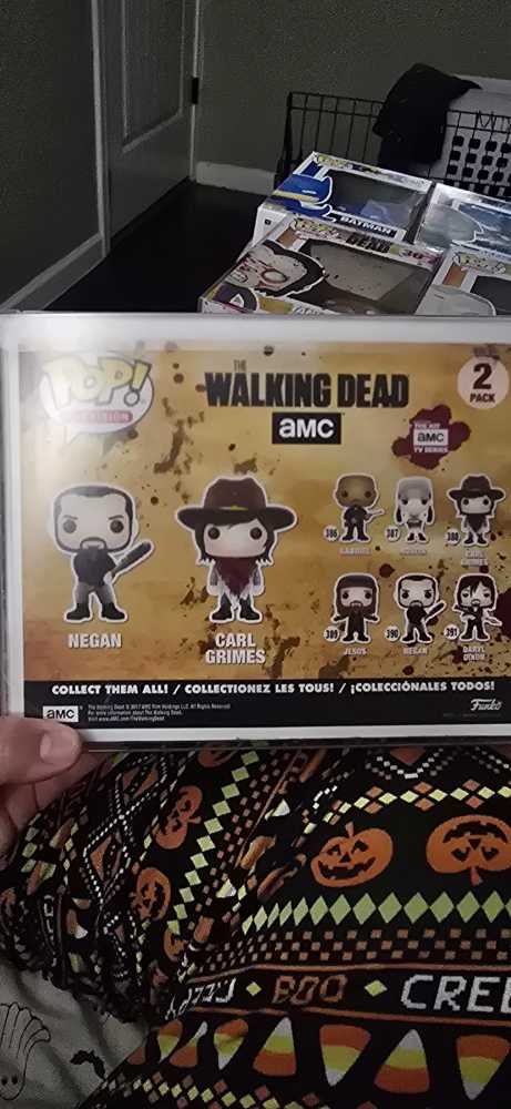 TheWalking Dead Negan & Carl Grimes  vinyl figure collectible - Main Image 2