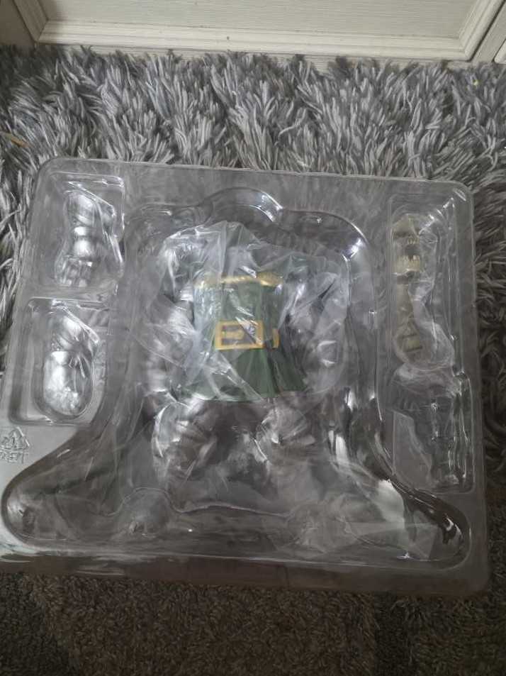 Mondo Marvel Dr Doom   vinyl figure collectible [Barcode 810140246134] - Main Image 3