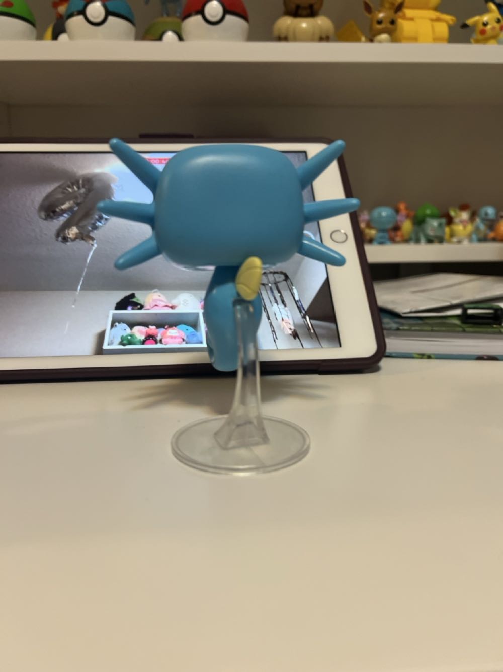 Horsea - Pokémon vinyl figure collectible - Main Image 2