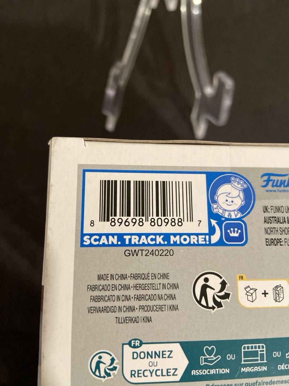 Blaster - Transformers vinyl figure collectible - Main Image 4