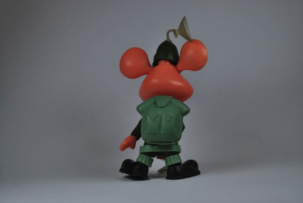 Topo Gigio Alpino  vinyl figure collectible - Main Image 3