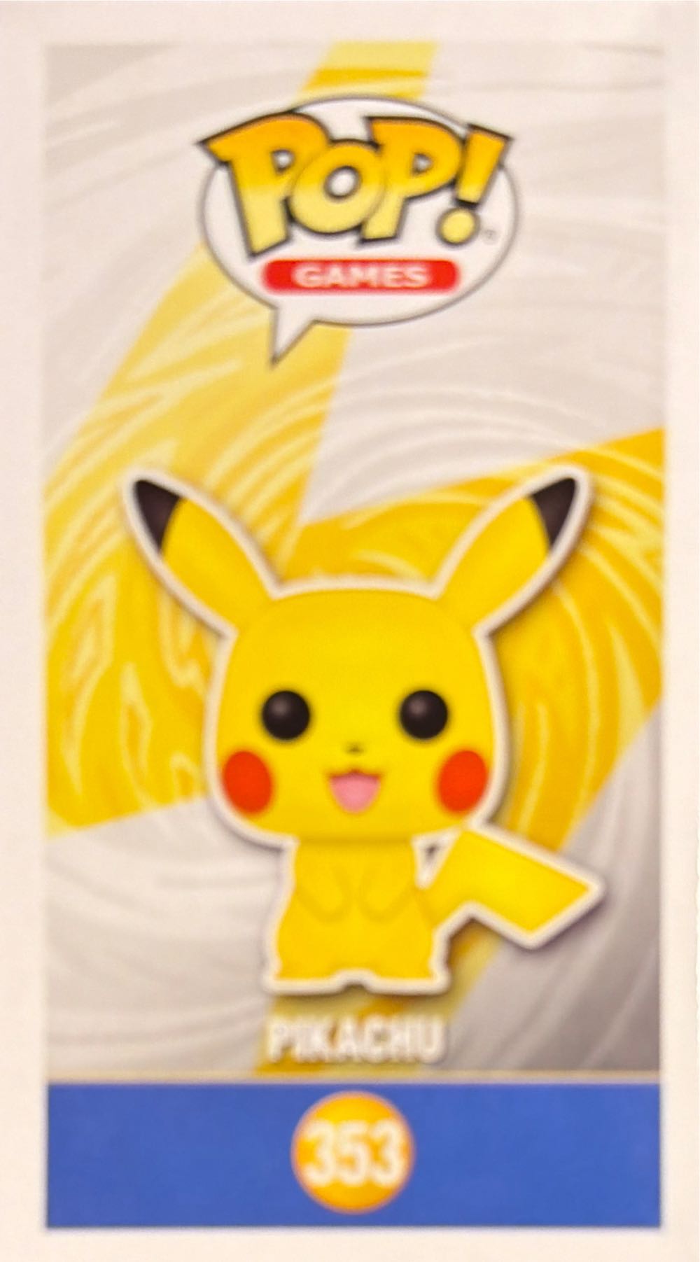 Pikachu #353 - Pokémon vinyl figure collectible [Barcode 889698315289] - Main Image 2