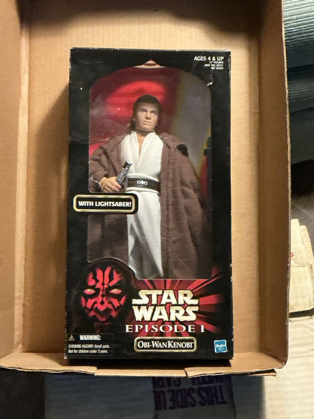 Dustin,Jazwares Stranger Things Dustin Action With Stranger Henderson 5 4 World Of 5 Season Inch Figura Articulada