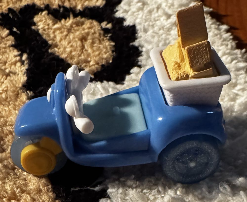 Olaf Disney Doorables Let’s Go Series 1 - Frozen vinyl figure collectible - Main Image 3