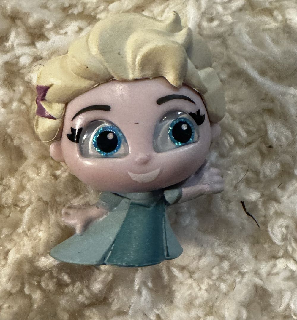 Monument Px Avengers Infinity War Desktop Monument Previews Exclusive Sdcc Snap Gauntlet 6”