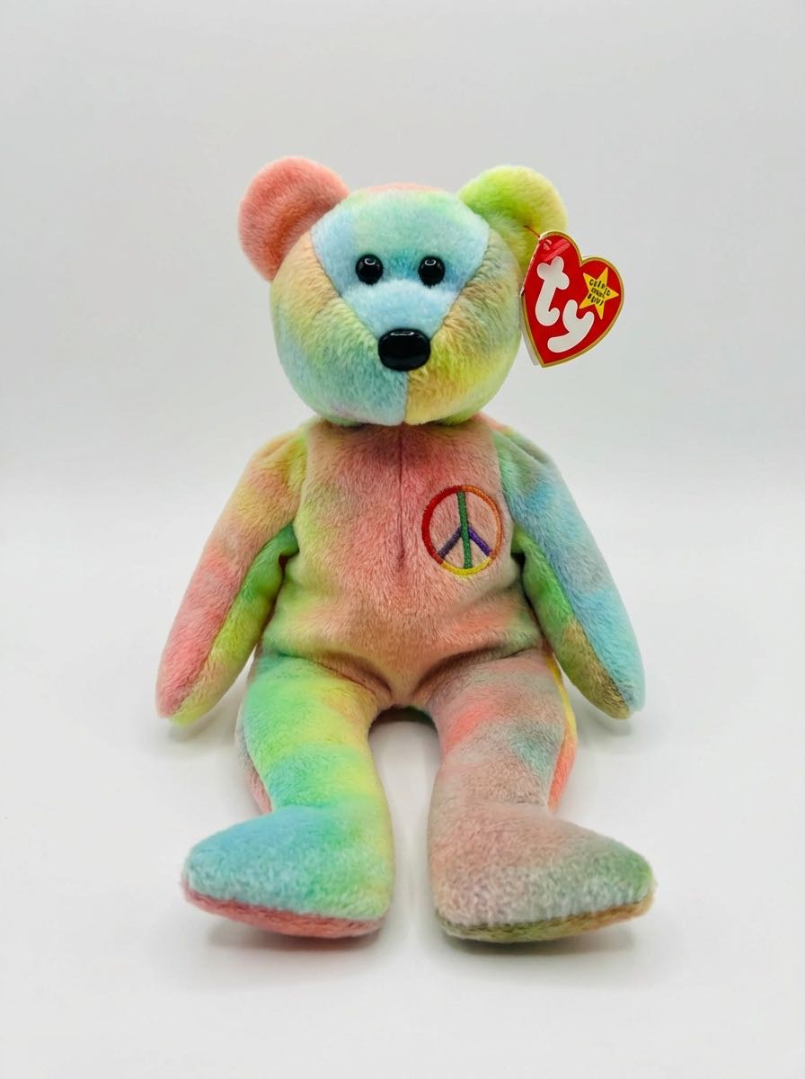 Peace Bear  vinyl figure collectible - Main Image 2