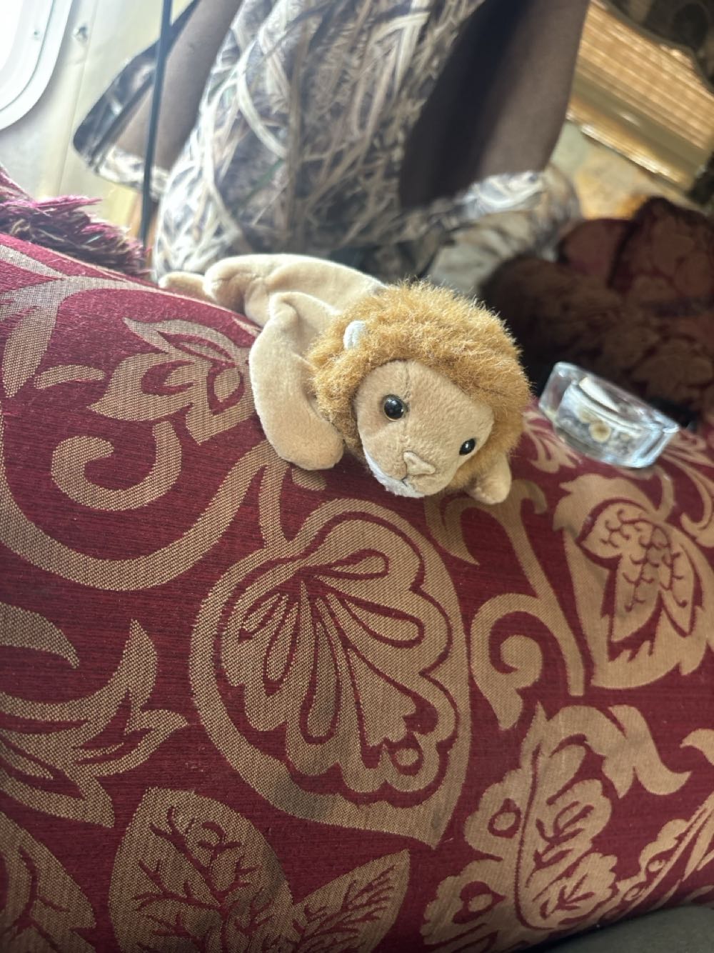 Lion Plush  vinyl figure collectible - Main Image 2