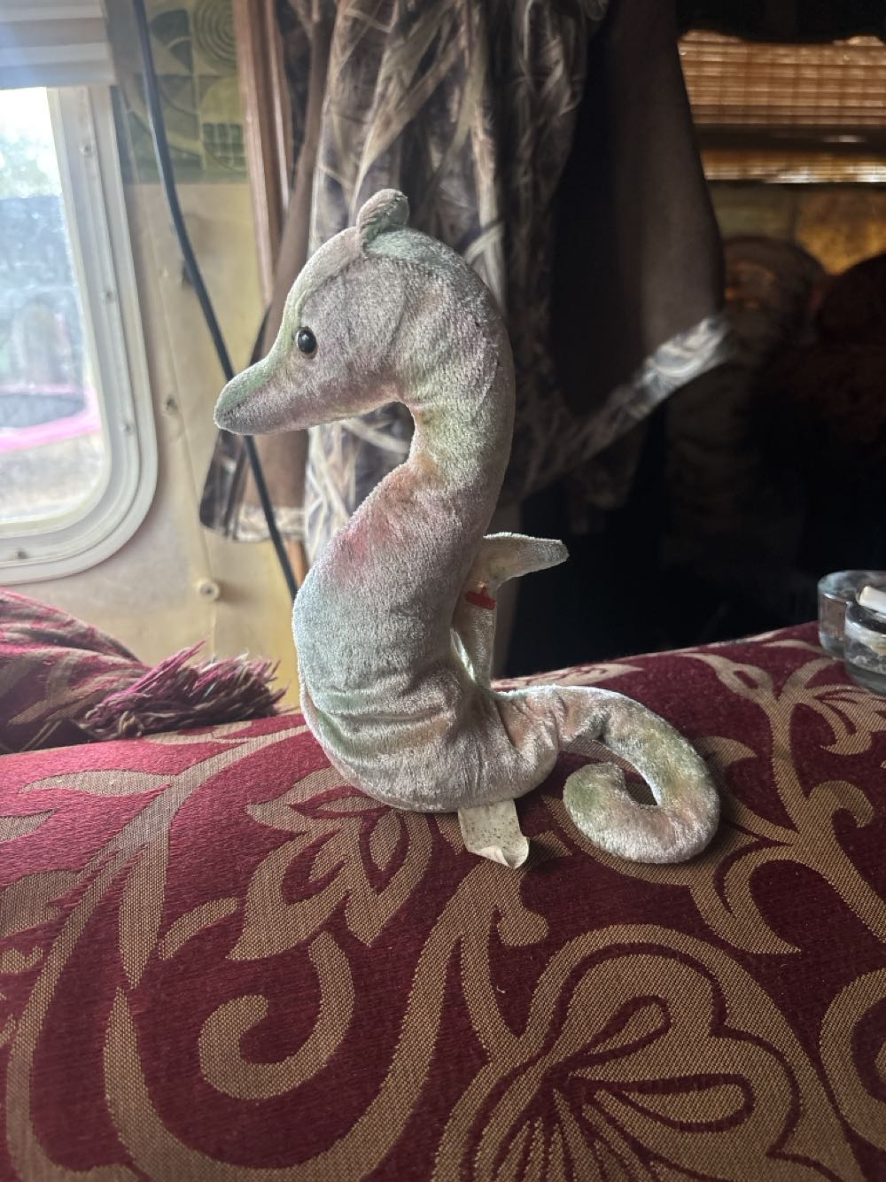 Seahorse Ty  vinyl figure collectible - Main Image 2