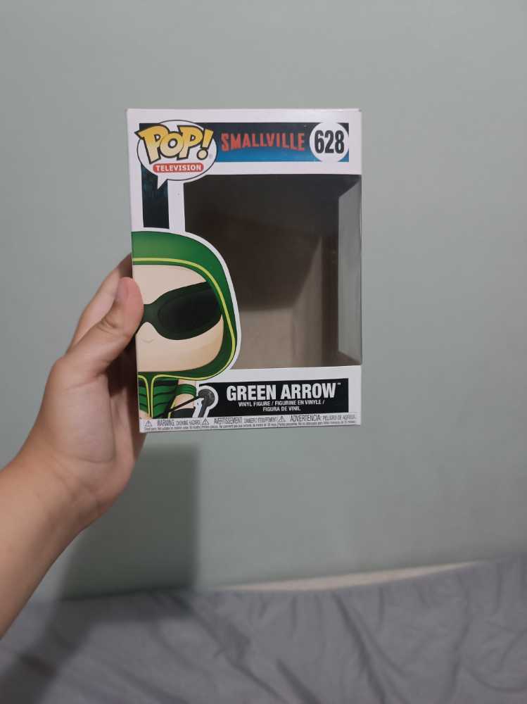 Green Arrow  vinyl figure collectible - Main Image 2
