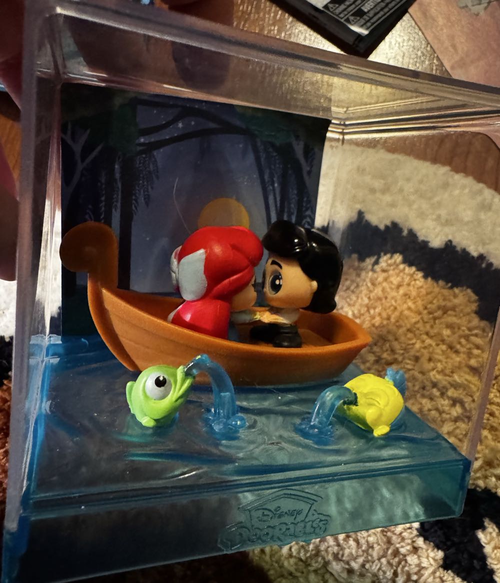 Stranger Things Eleven Upside Down Collector Figure 6-inch Highly Detailed Figure With Soft Good Clothing And Unique Accessories