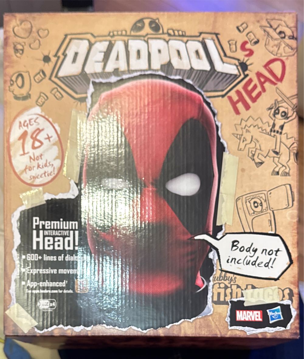 Marvel Legends Deadpool’s Head Premium Interactive Moving Talking Electronic App-enhanced Adult Collectible With 600 Sfx And Phrases - Deadpool vinyl figure collectible [Barcode 630509864935] - Main Image 3