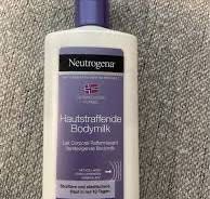 Enesco Disney Showcase Beauty And The Beast Belle Dancing Lit Figurine 9 Inch Multicolor