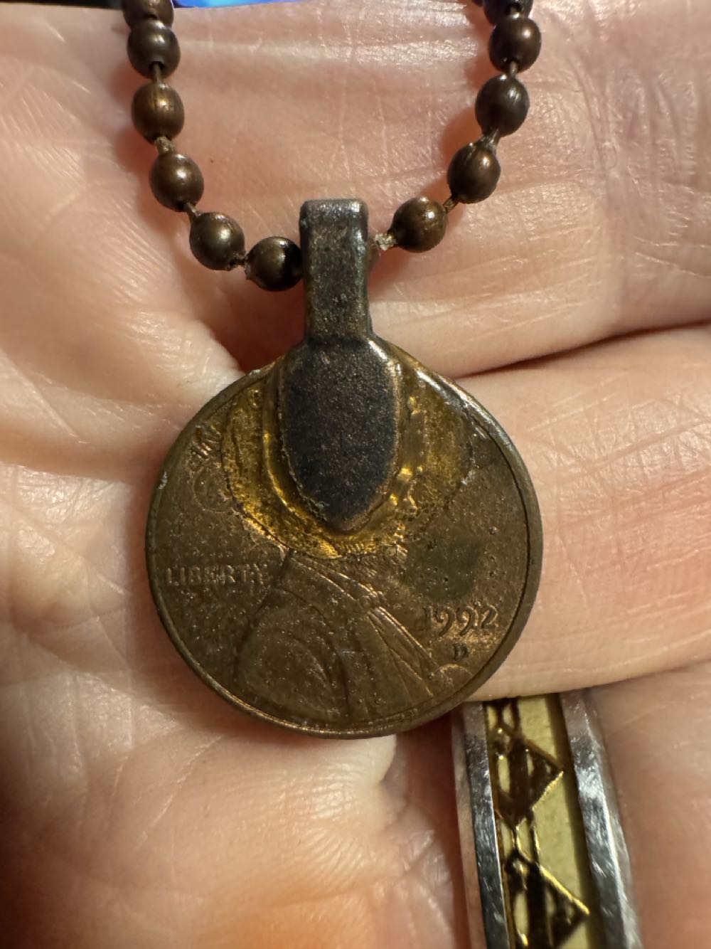 Superman Pendant - Vintage  vinyl figure collectible - Main Image 2