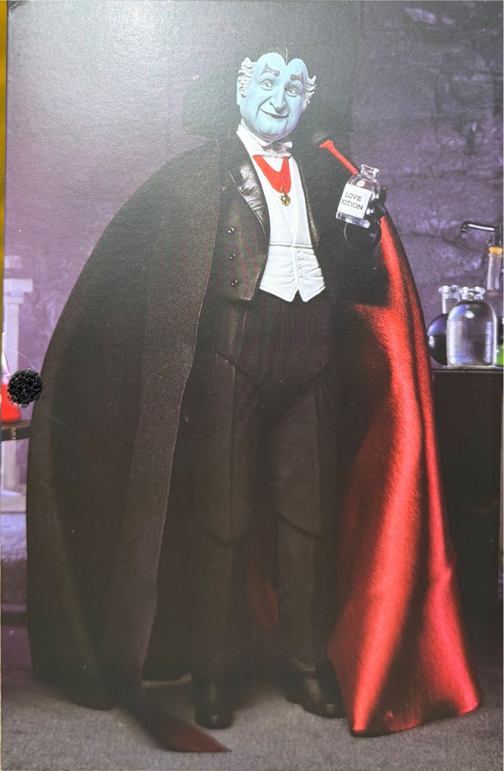 Grandpa Munster  vinyl figure collectible [Barcode 634482560891] - Main Image 3