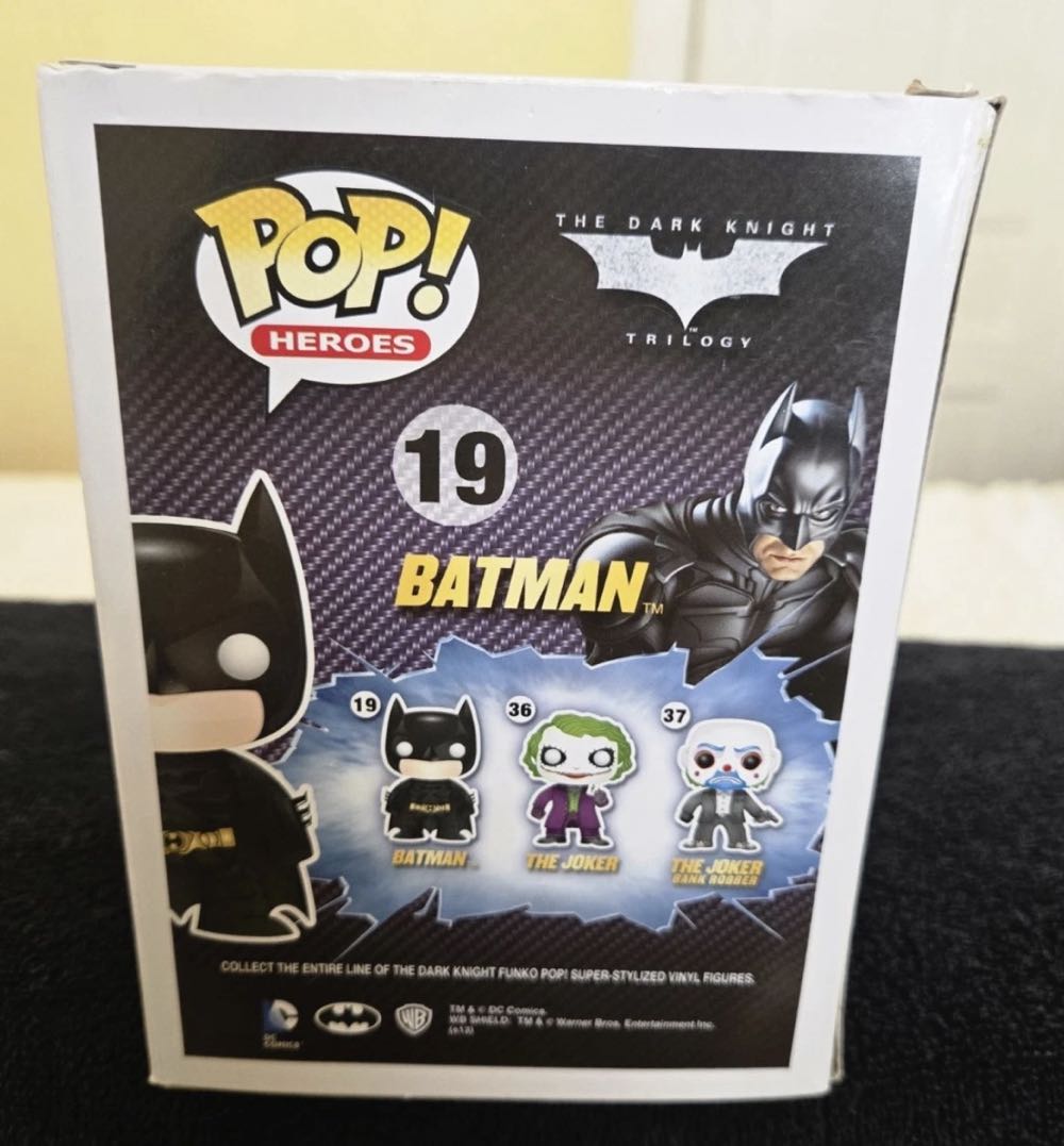 Batman - Batman vinyl figure collectible - Main Image 2