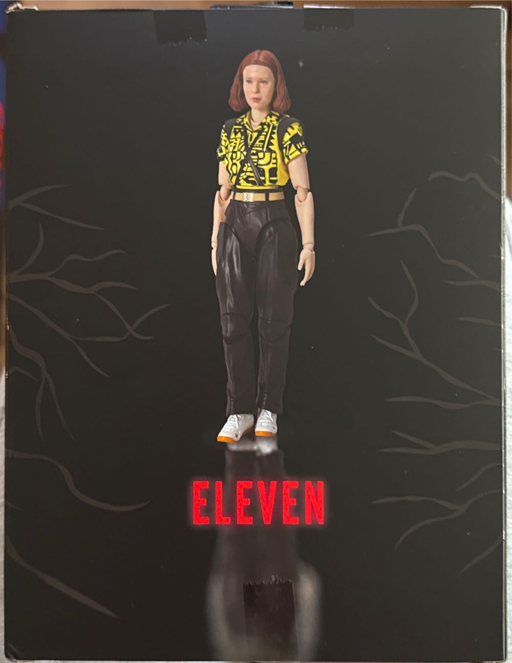Eleven Stranger Things The Void Series - Stranger Things vinyl figure collectible [Barcode 045557890162] - Main Image 2