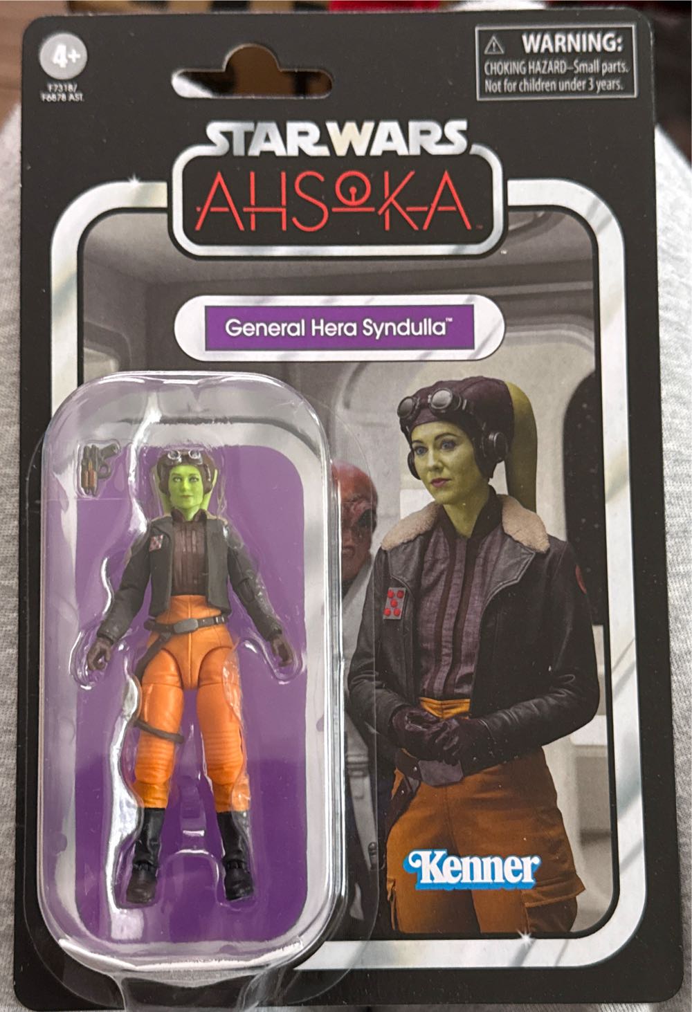 Star Wars The Vintage Collection General Hera Syndulla Star Wars: Ahsoka 3.75-inch Collectible Action Figures Ages 4 And Up  vinyl figure collectible [Barcode 5010996124319] - Main Image 2