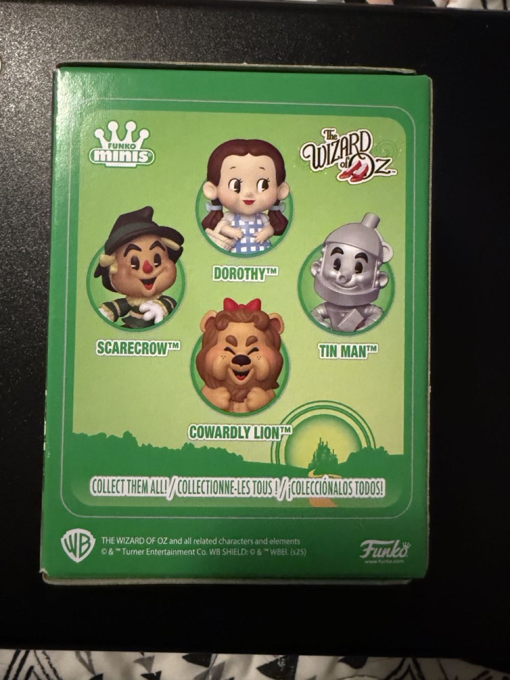 Cowardly Lion - The Wizard of Oz vinyl figure collectible [Barcode 889698917421] - Main Image 2