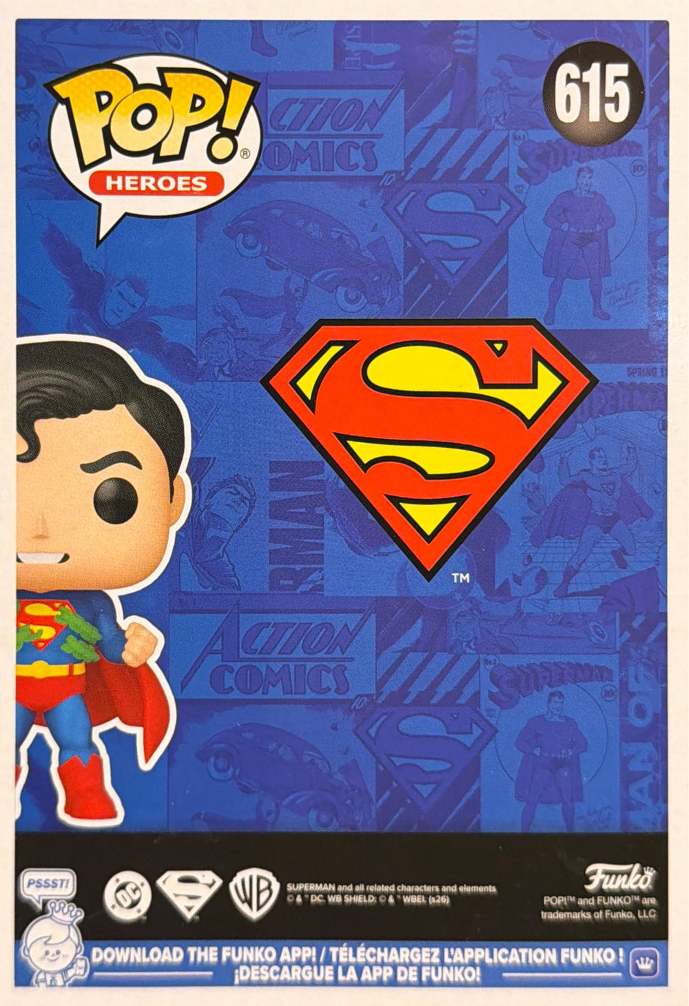 Superman  vinyl figure collectible [Barcode 889698888165] - Main Image 3
