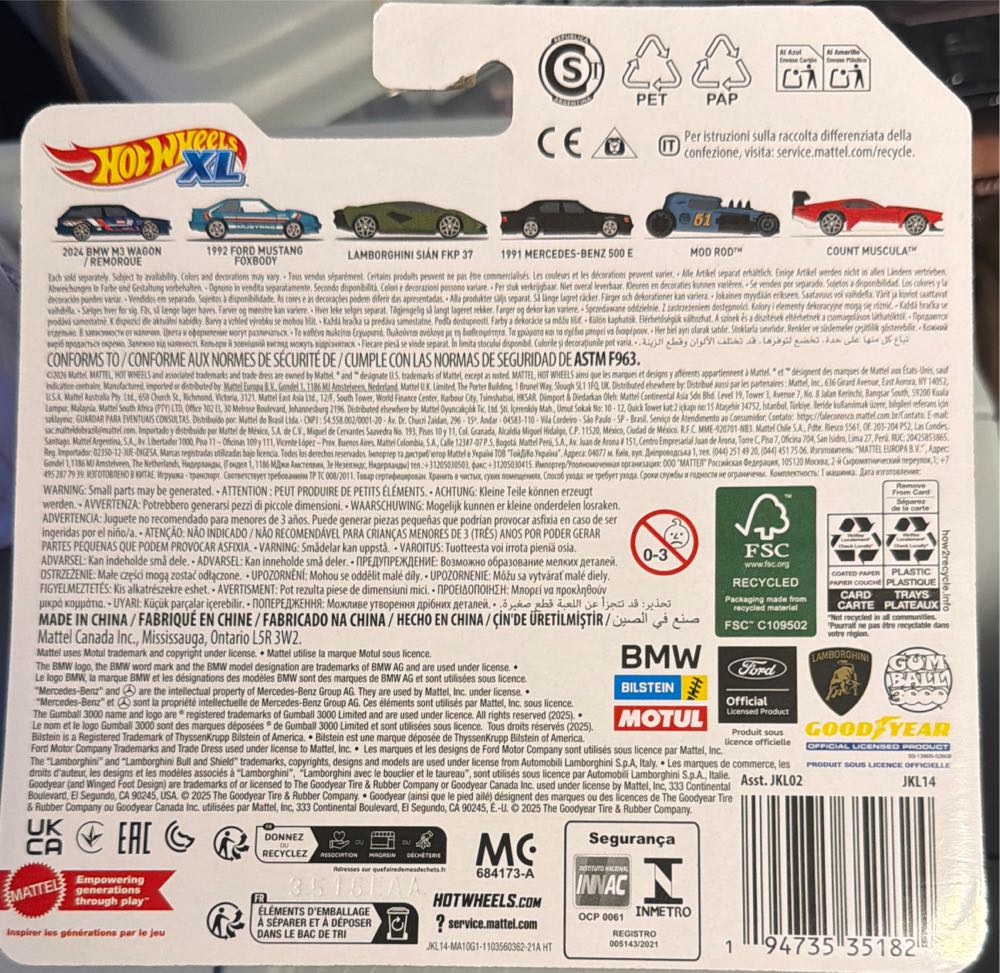 Hot Wheels XL-Count Muscula  vinyl figure collectible [Barcode 194735351824] - Main Image 2