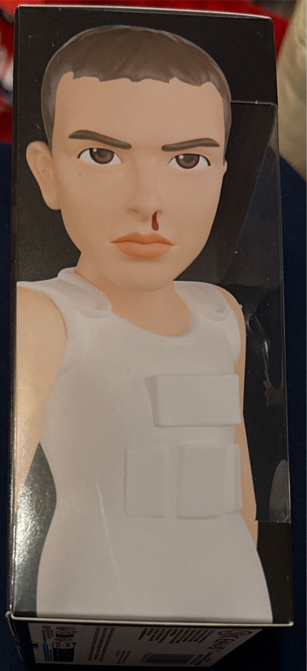 Eleven Minix Stranger Things Series 4 Eleven Collectible Figurines #173  vinyl figure collectible [Barcode 8436605120911] - Main Image 3