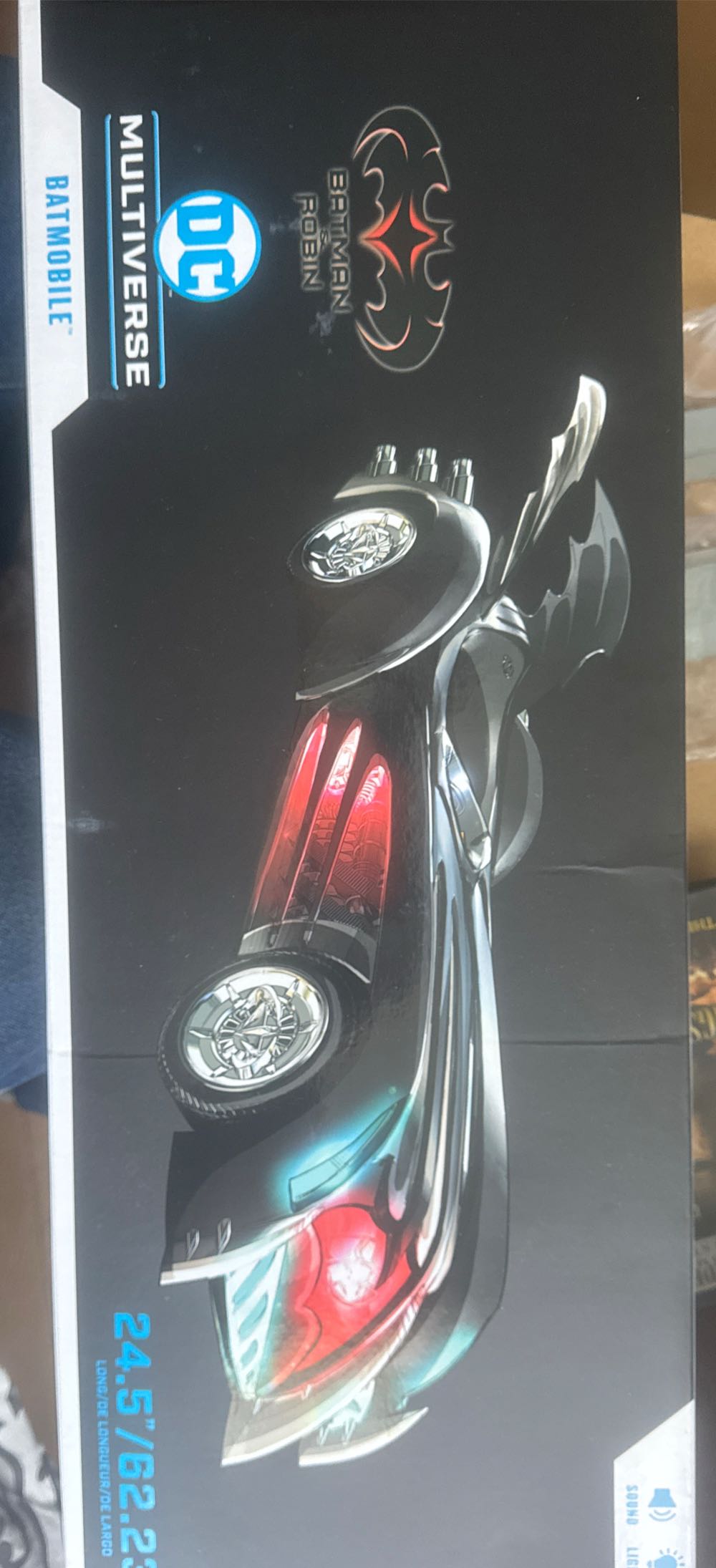 DC Multiverse Batman & Robin: Batmobile  vinyl figure collectible [Barcode 787926150681] - Main Image 2