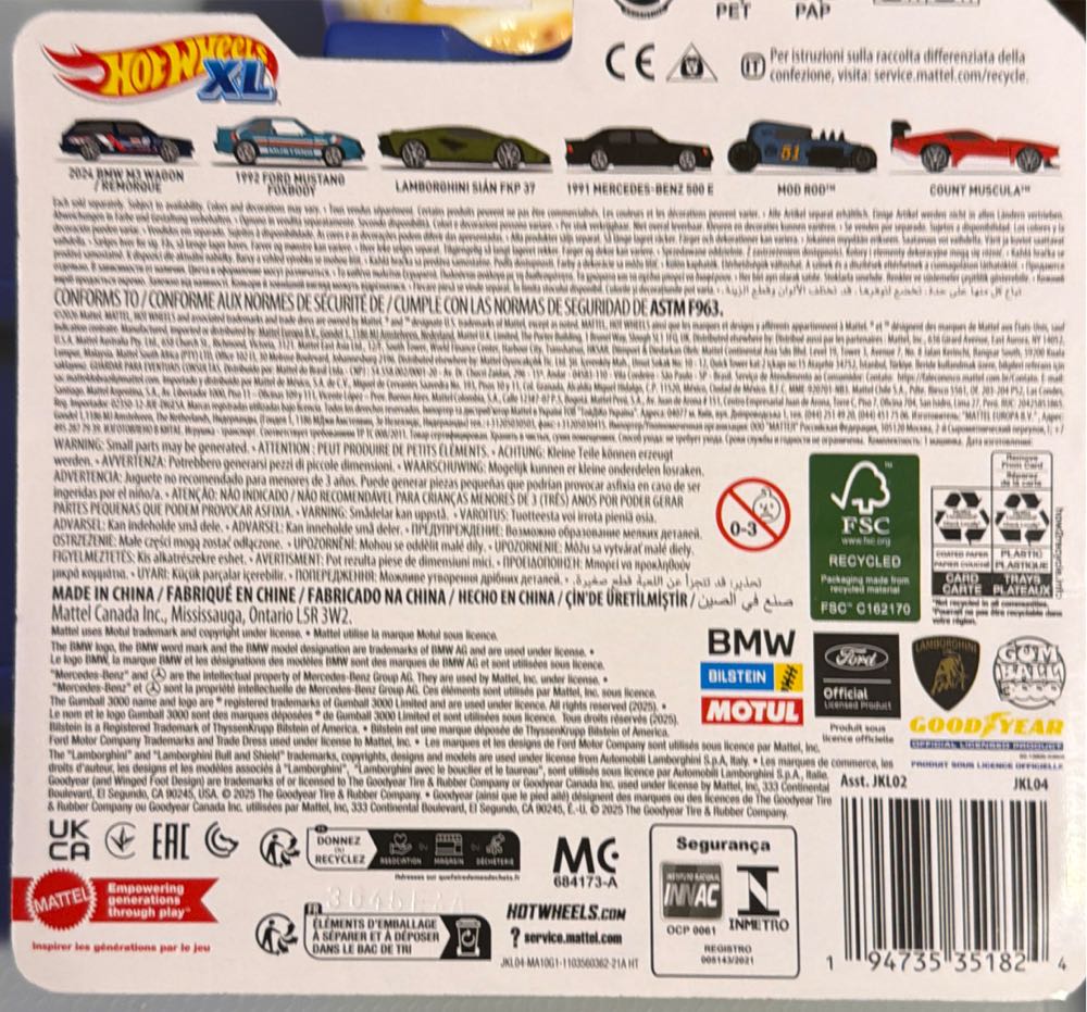 Hot Wheels- 2024 BMW M3 Wagon / Remarque  vinyl figure collectible [Barcode 194735351824] - Main Image 2