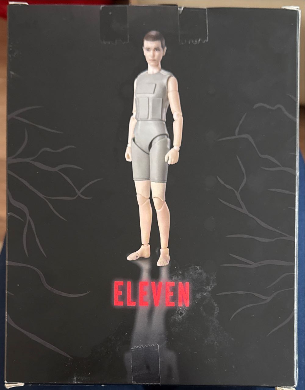 Eleven Stranger Things The Void Series Eleven Season 3 Hawkins Figure 6” - Stranger Things vinyl figure collectible [Barcode 045557890186] - Main Image 3