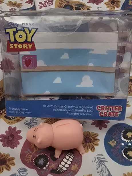 Toy Story Disney Hamm  vinyl figure collectible - Main Image 2