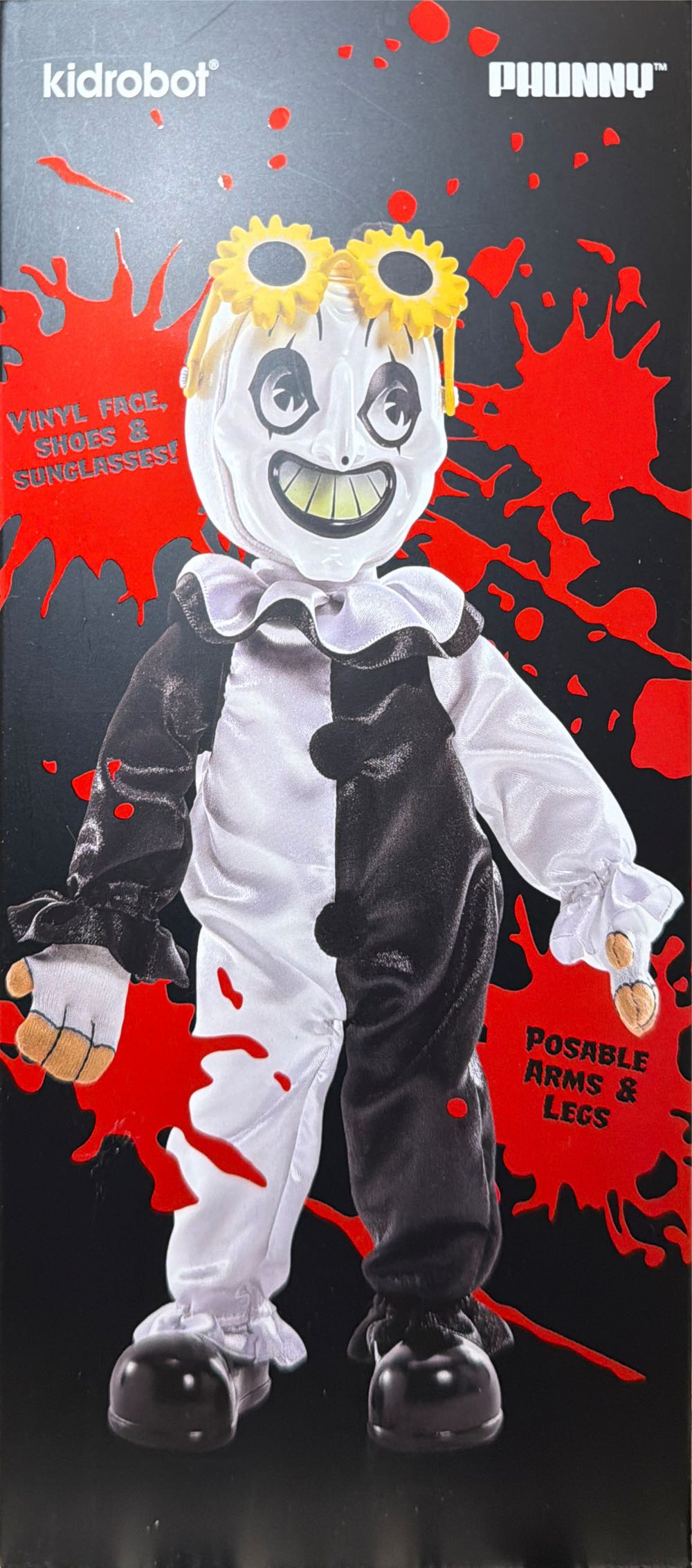 Art the Clown  vinyl figure collectible [Barcode 883975195090] - Main Image 2