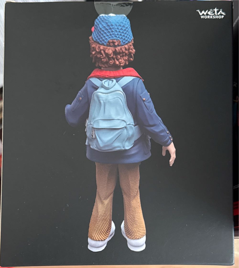 Dustin Henderson Workshop New Weta Workshop Mini Epics Stranger Things #9 Dustin Henderson Mini - Stranger Things vinyl figure collectible [Barcode 9420024703465] - Main Image 3