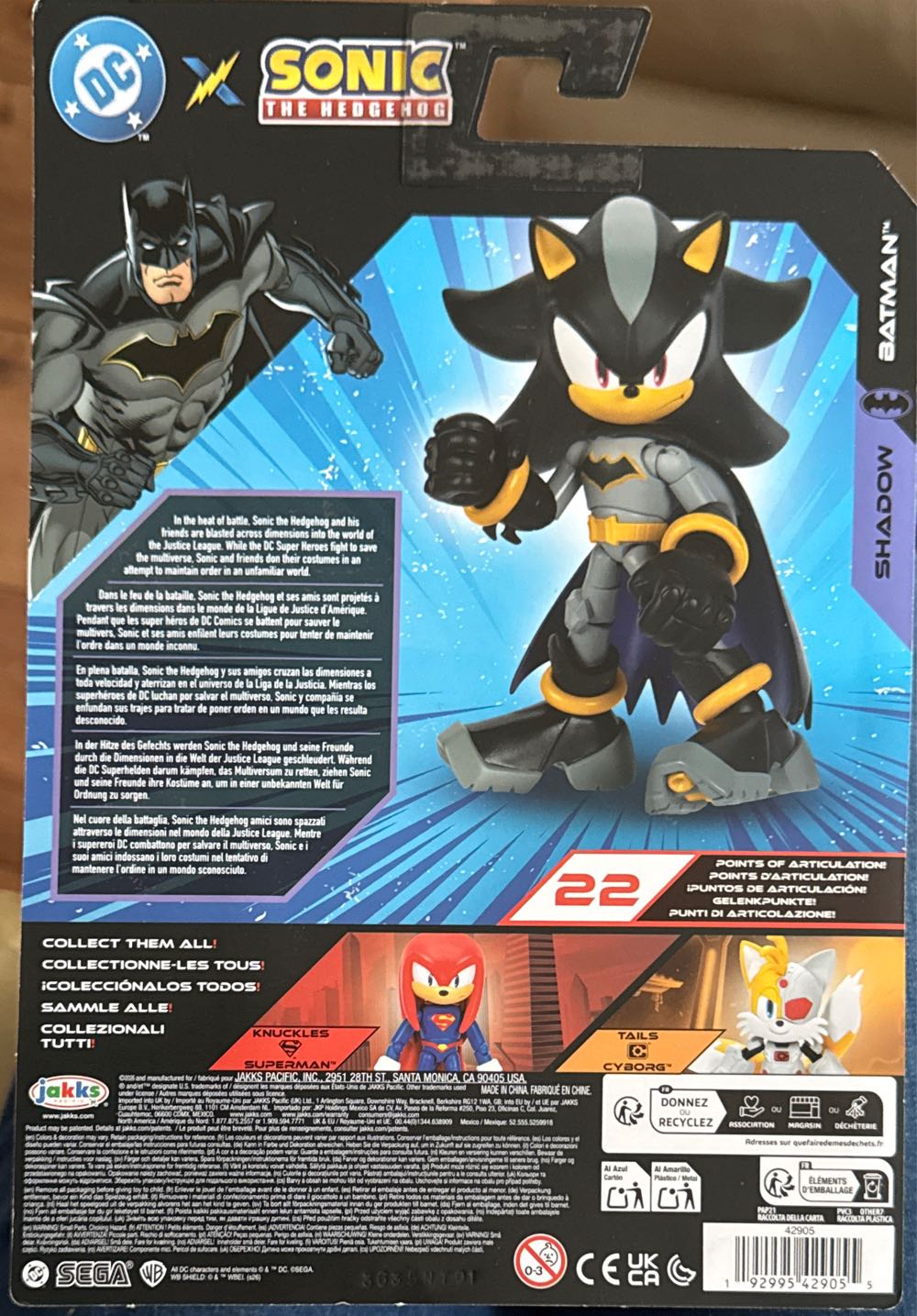 Shadow Batman Sonic The Hedgehog Dc Comics 5” Action Figure Wave 2 Shadow  vinyl figure collectible [Barcode 192995429055] - Main Image 2
