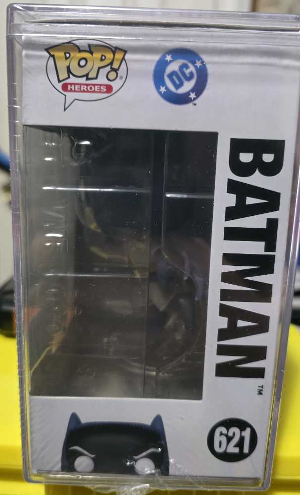 Funko Pop Batman Pop! Batman #621 Official Con Sticker Exclusive Le 5000 Pcs Protector Eccc Bat Manga Bat Dc Manga 621 Dark Knight Hand Manga! - Batman vinyl figure collectible [Barcode 889698924412] - Main Image 4