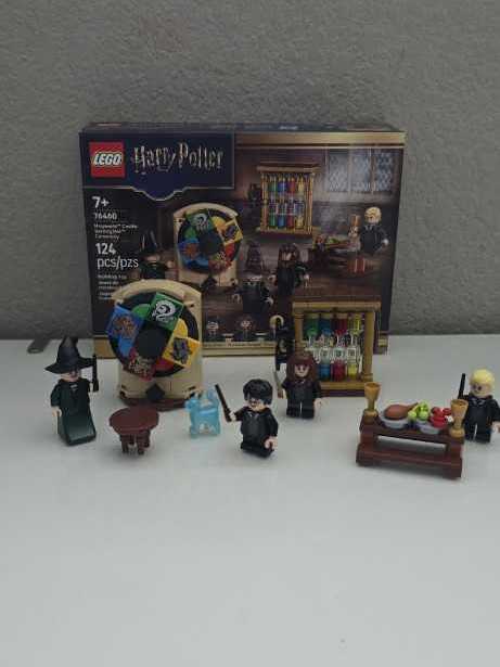 Harry Potter LEGO Sorting Hat Ceremony Building  vinyl figure collectible [Barcode 673419422888] - Main Image 2