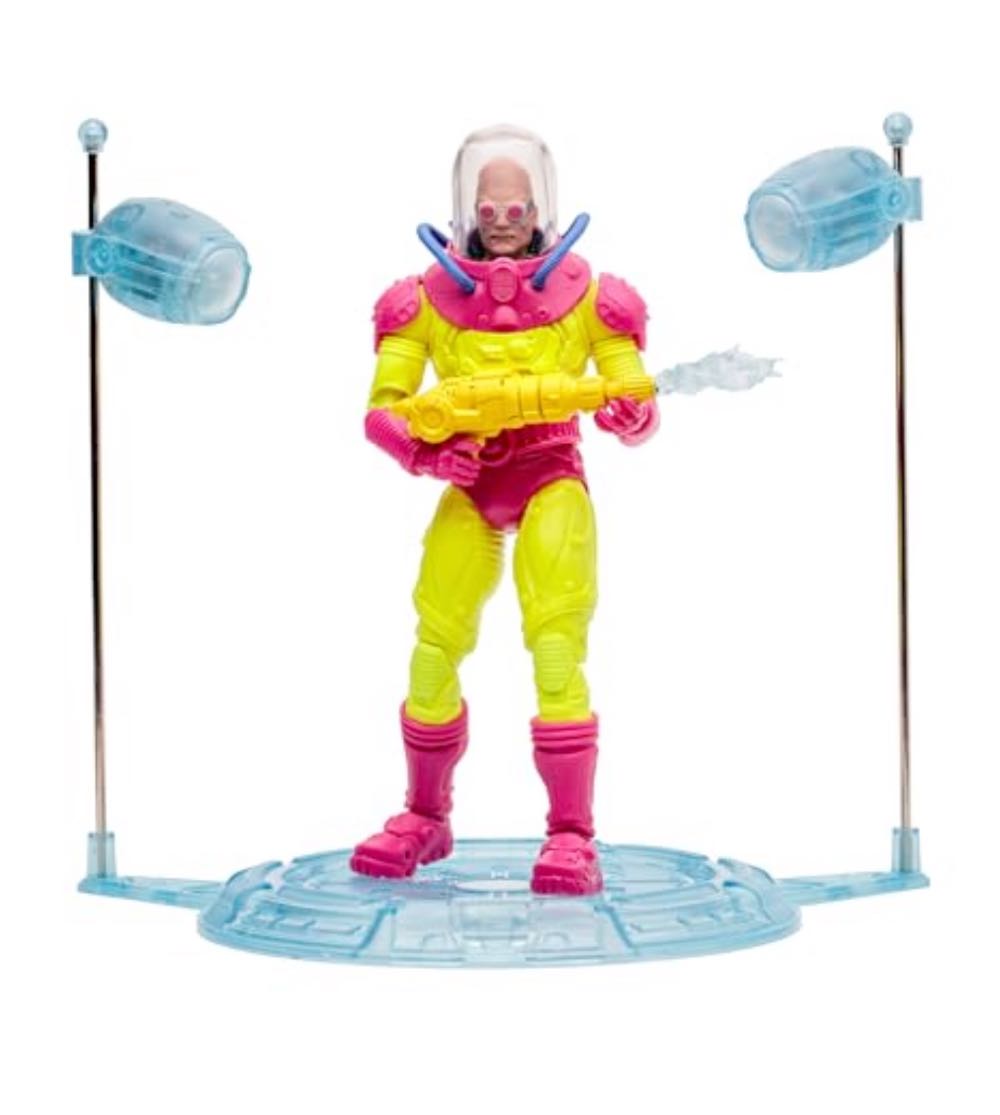 DC Gold Label The Ice Crimes Of Mr. Zero: Mr. Freeze (Black Light Edition)  vinyl figure collectible [Barcode 787926171785] - Main Image 2