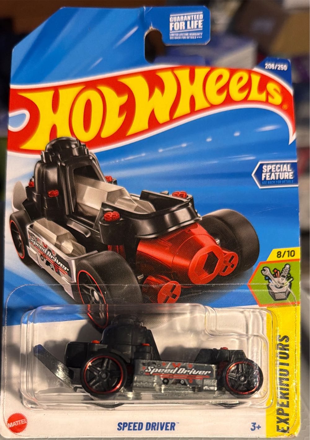 Pop Action Figure Marvel Inhumans Lockjaw Flocked Ltd