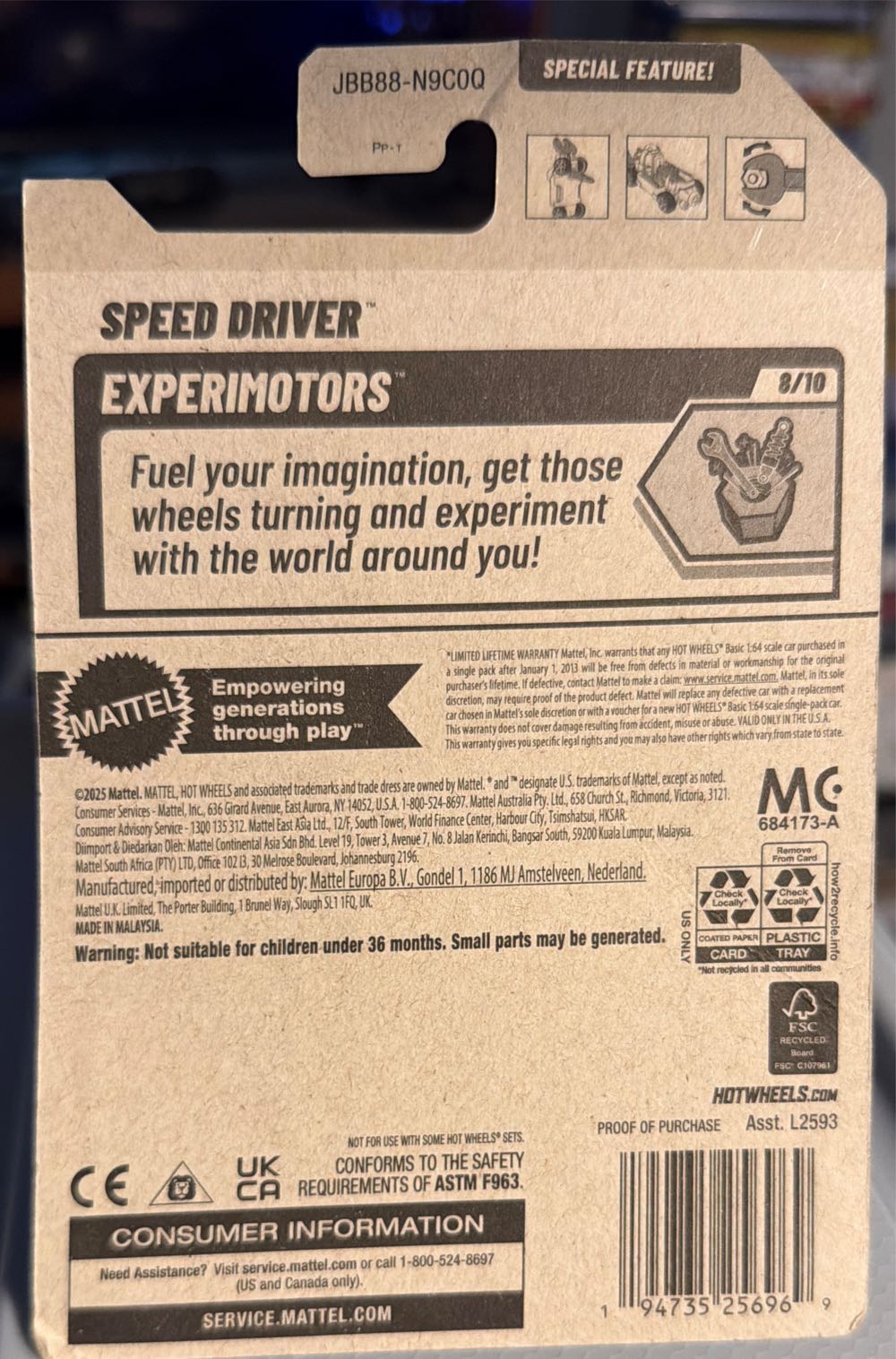 Hot Wheels Speed Driver  vinyl figure collectible [Barcode 194735256969] - Main Image 2