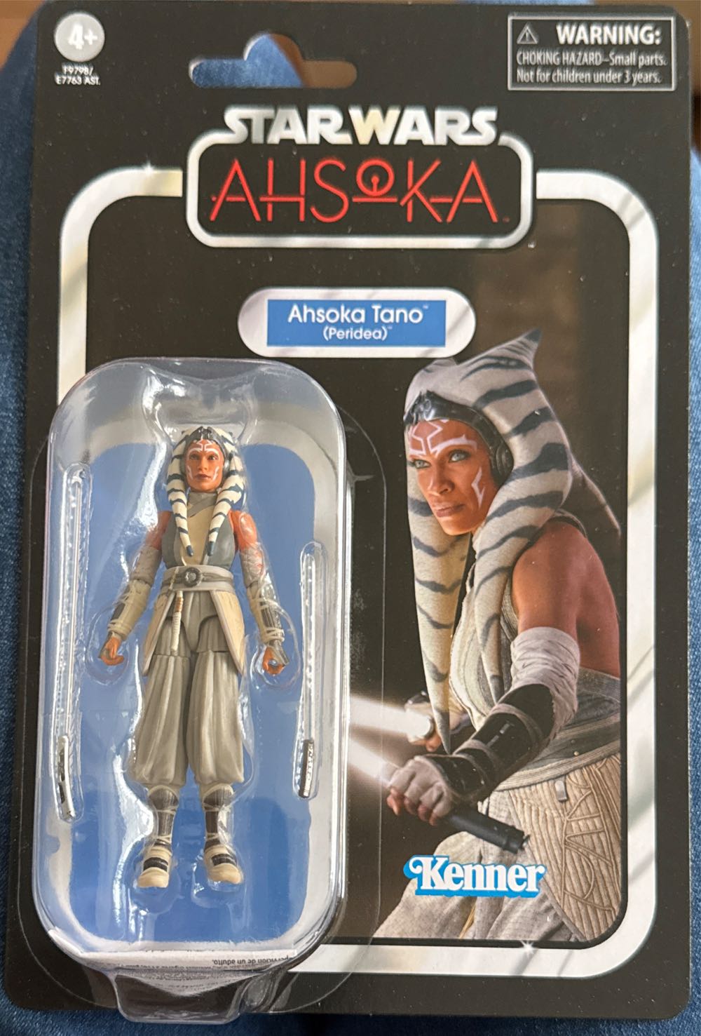 Ahsoka Tano Peridea Star Wars The Vintage Collection Ahsoka Tano Peridea Ahsoka 3.75 Inch Collectible Action Figure  vinyl figure collectible [Barcode 5010996254108] - Main Image 2