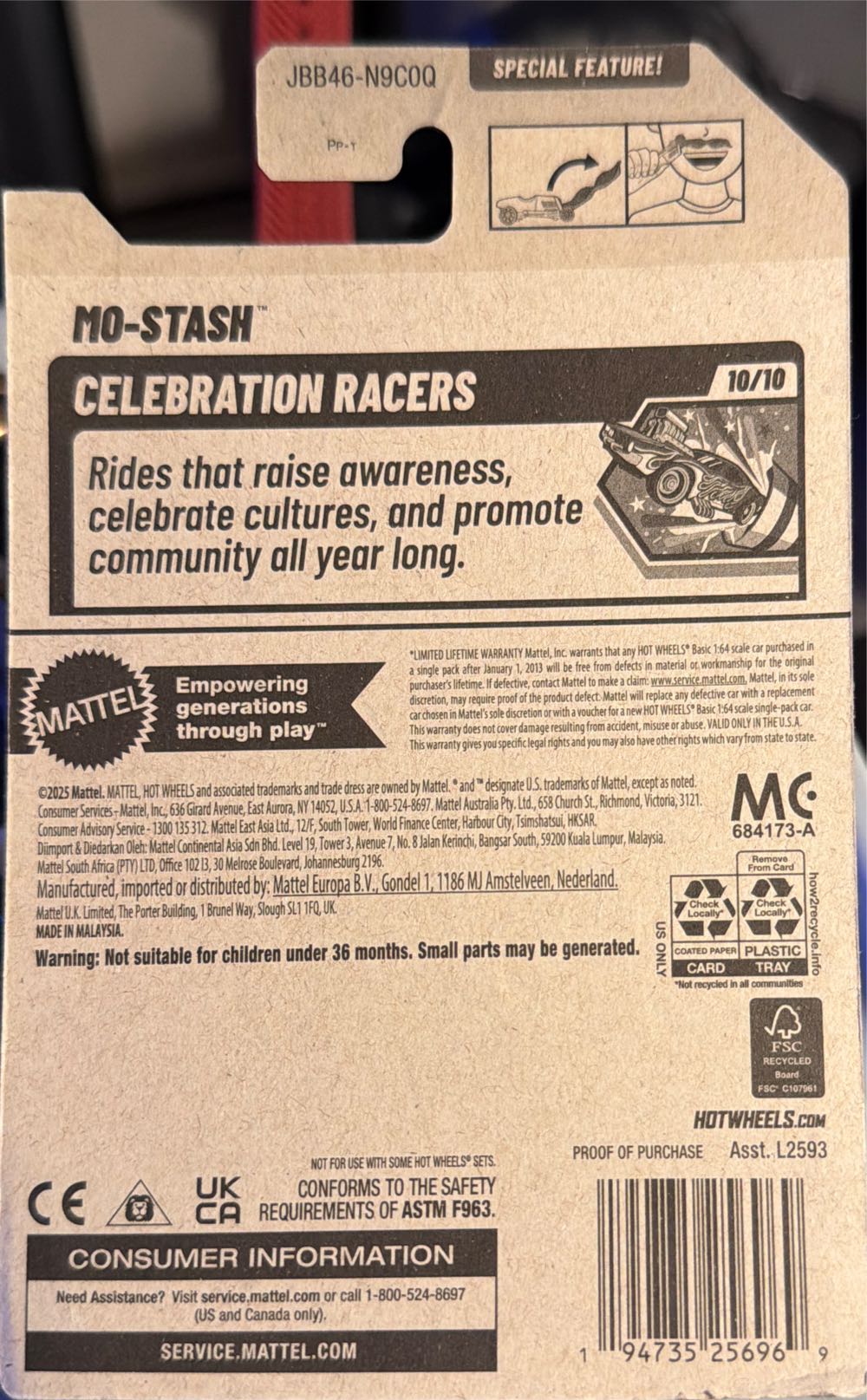 Hot Wheels Mo-Stash  vinyl figure collectible [Barcode 194735256969] - Main Image 2