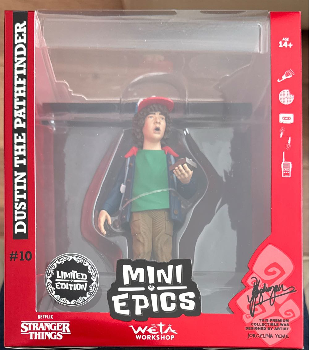 Dustin The Pathfinder Limited Edition Weta Workshop Mini Epics Stranger Things Season 1 Dustin The Pathfinder Limited Edition  vinyl figure collectible [Barcode 9420024703472] - Main Image 2