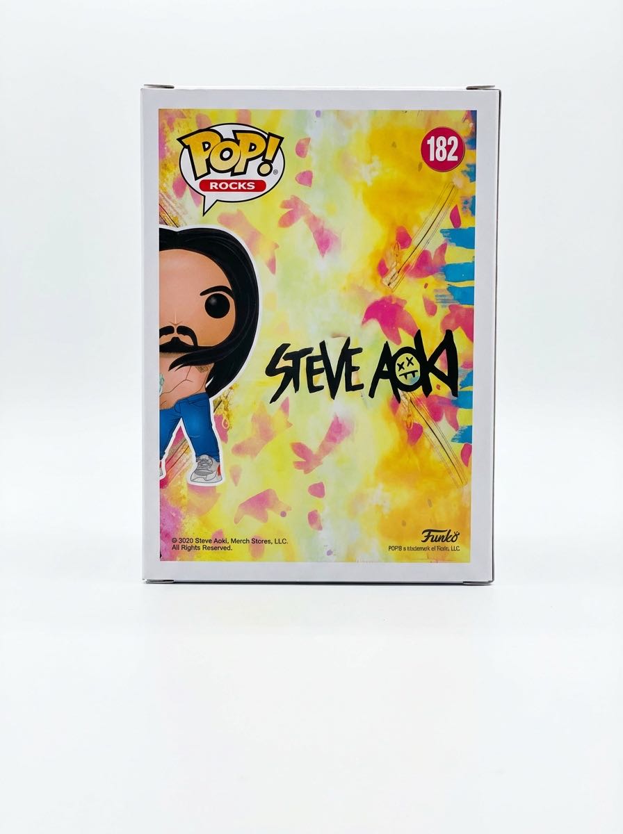 Steve Aoki  vinyl figure collectible [Barcode 889698489133] - Main Image 2
