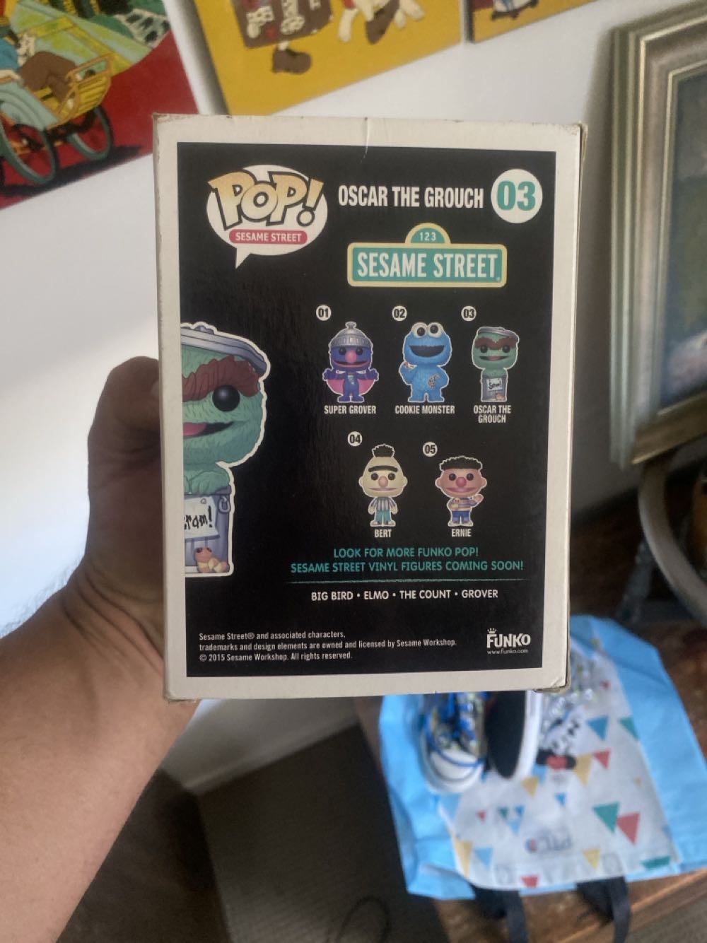 Oscar the Grouch - Seasame Street vinyl figure collectible [Barcode 849803049102] - Main Image 2