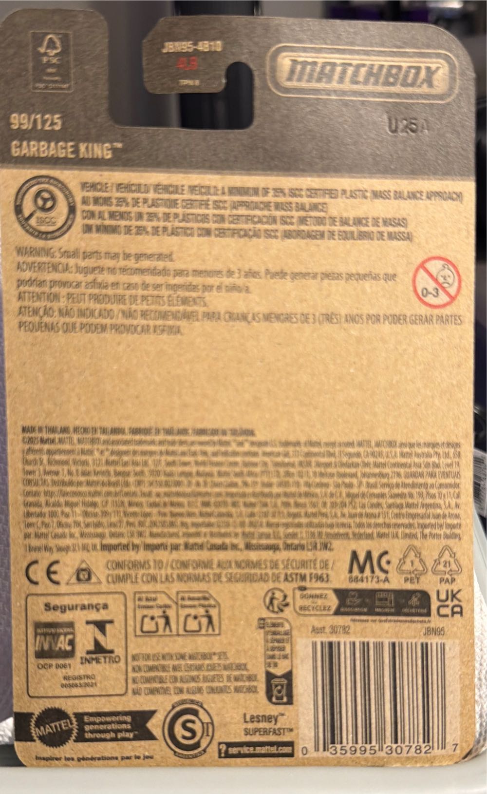 Matchbox  vinyl figure collectible [Barcode 035995307827] - Main Image 2