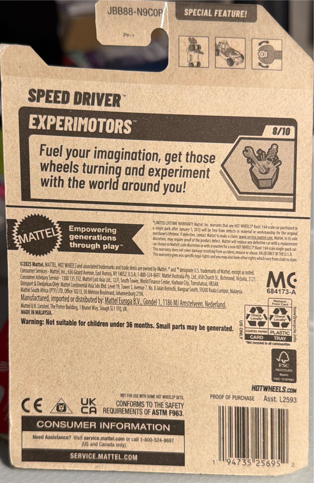 Hot Wheels Speed Driver  vinyl figure collectible [Barcode 194735256952] - Main Image 2