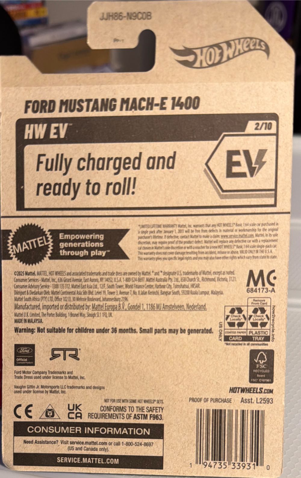 Hot Wheels Ford Mustang Mach-E 1400  vinyl figure collectible [Barcode 194735339310] - Main Image 2