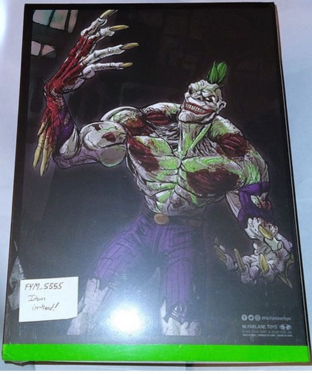 DC Gold Label Batman Arkham Asylum: The Joker Titan (Glow In The Dark Edition)  vinyl figure collectible [Barcode 787926170719] - Main Image 2