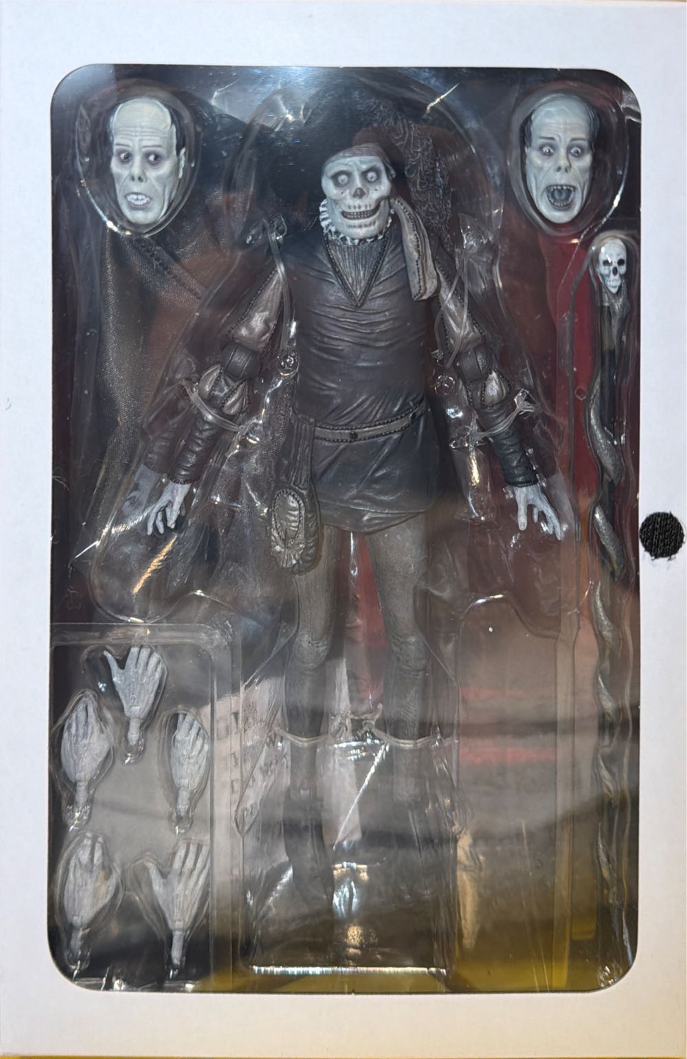 Phantom of the Opera  vinyl figure collectible [Barcode 634482048962] - Main Image 2