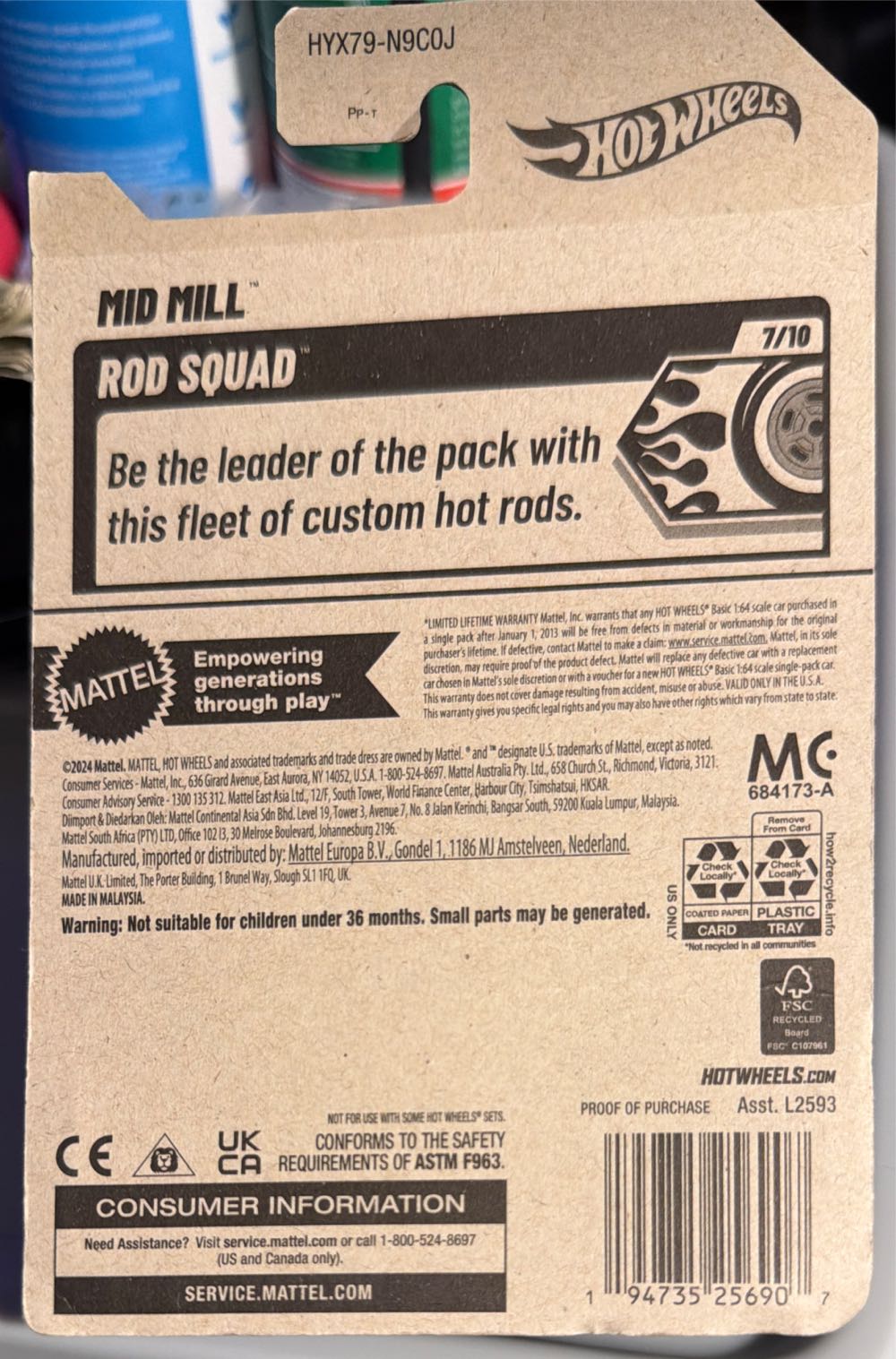 Hot Wheels Mid Mill  vinyl figure collectible [Barcode 194735256907] - Main Image 2