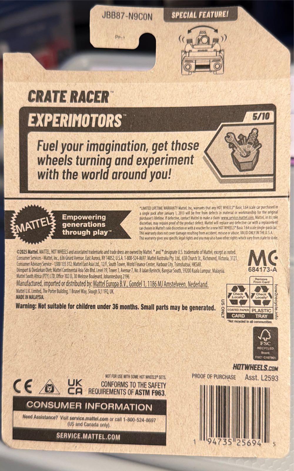 Hot Wheels Crate Racer  vinyl figure collectible [Barcode 194735256945] - Main Image 2