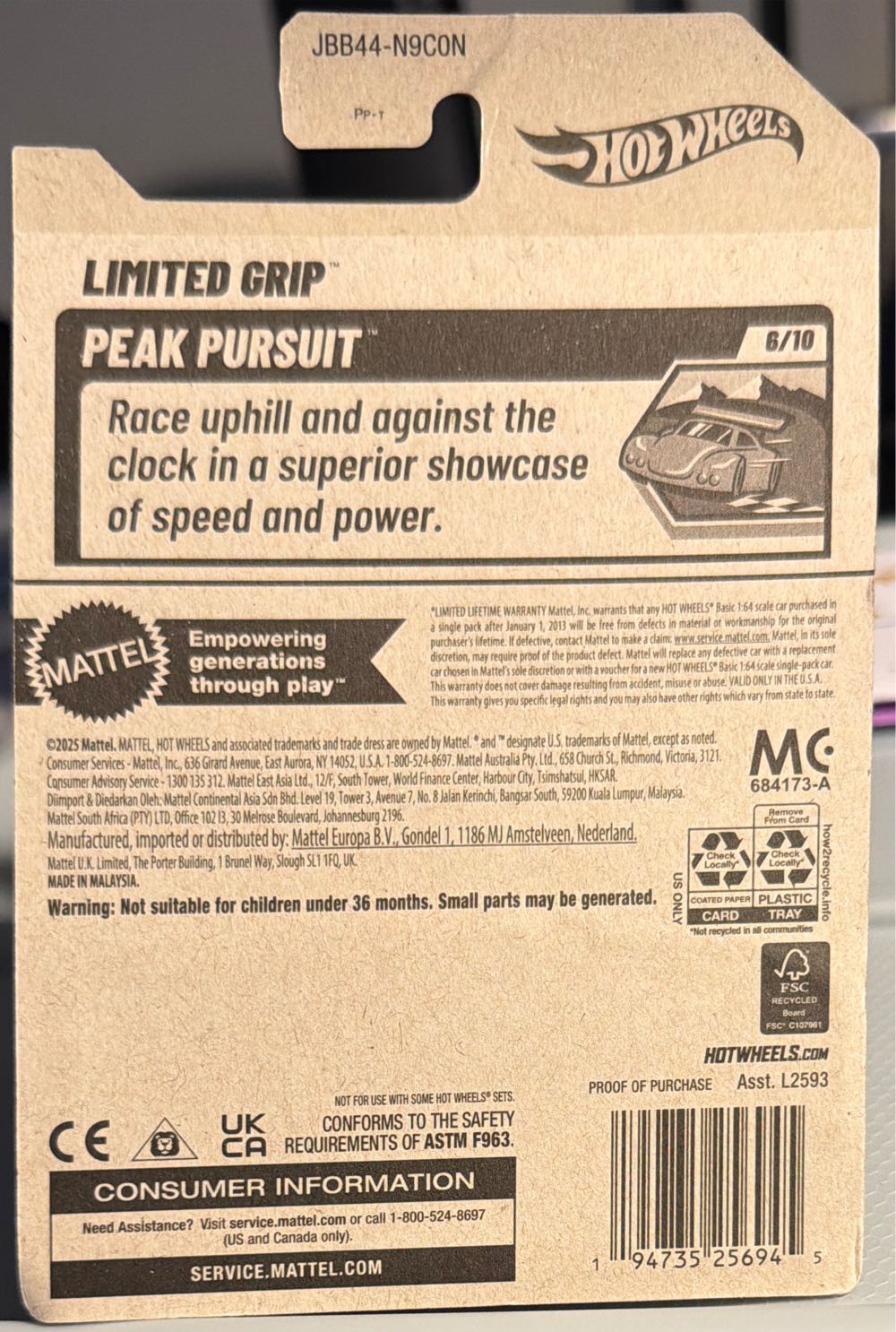 Hot Wheels Limited Grip  vinyl figure collectible [Barcode 194735256945] - Main Image 2